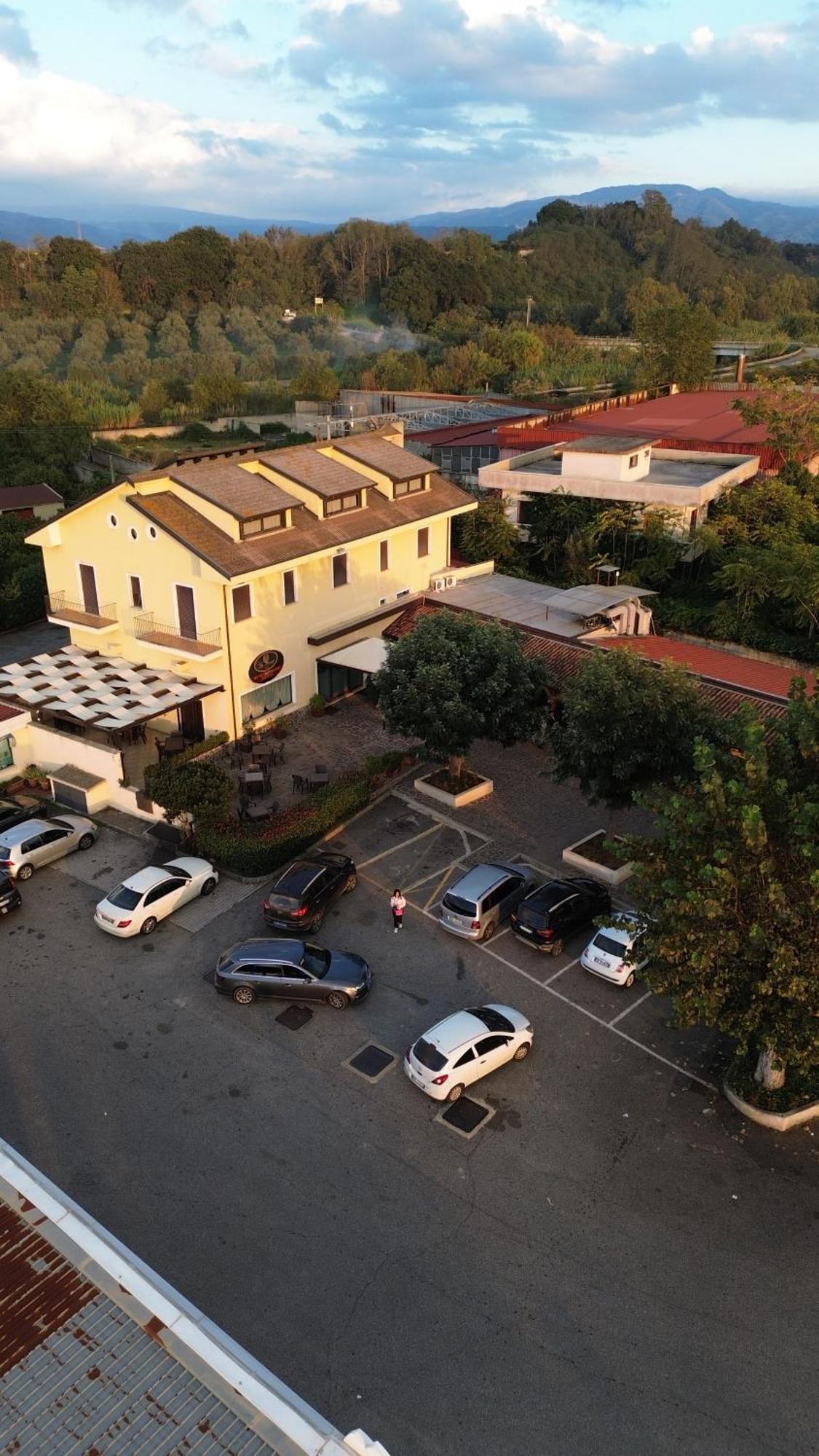 Hotel La Fenice Rosarno Zewnętrze zdjęcie